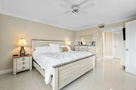 5771 Fairway Park Court Boynton Beach FL 33437