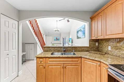 4236 Palm Bay Circle West Palm Beach FL 33406