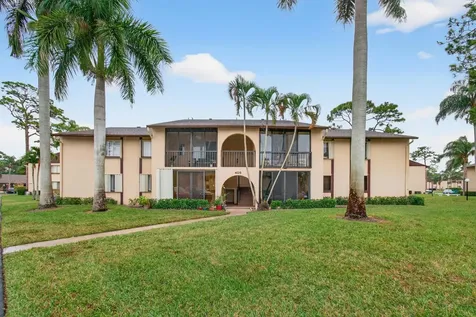 405 Pine Glen Lane Greenacres FL 33463