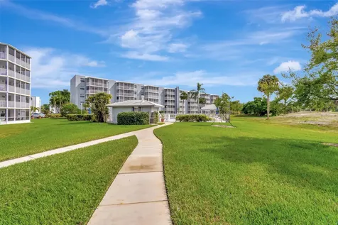 6699 Nw 2nd Avenue Boca Raton FL 33487