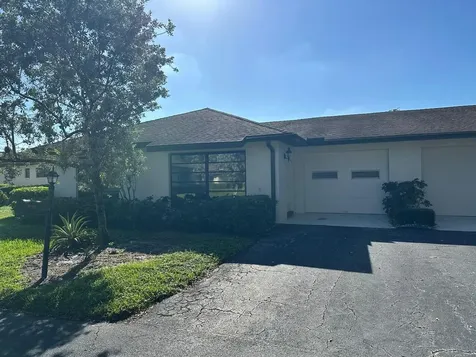 4800 Quailwood Drive Boynton Beach FL 33436