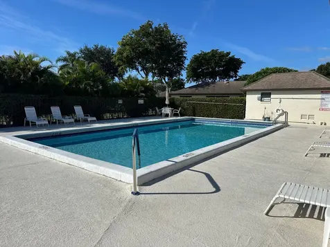 4800 Quailwood Drive Boynton Beach FL 33436