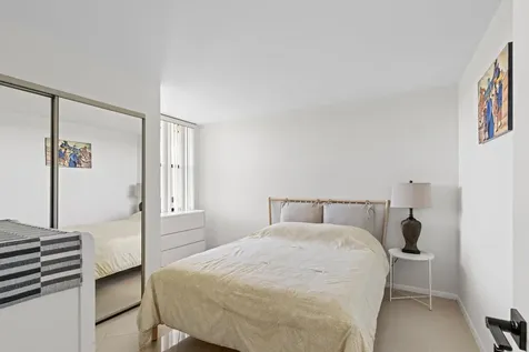 825 Egret Circle Delray Beach FL 33444