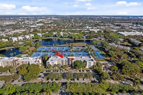 825 Egret Circle Delray Beach FL 33444