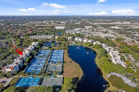 825 Egret Circle Delray Beach FL 33444