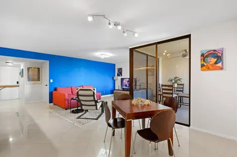 825 Egret Circle Delray Beach FL 33444