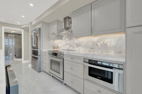 1620 S Ocean Boulevard Lauderdale By The Sea FL 33062