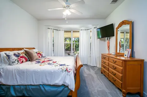 607 Sw Treasure Cove Port Saint Lucie FL 34986