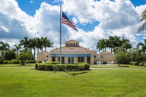 607 Sw Treasure Cove Port Saint Lucie FL 34986