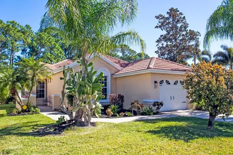 607 Sw Treasure Cove Port Saint Lucie FL 34986