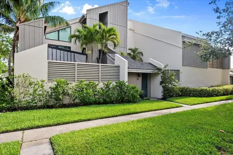 1605 S Us Highway 1 Jupiter FL 33477
