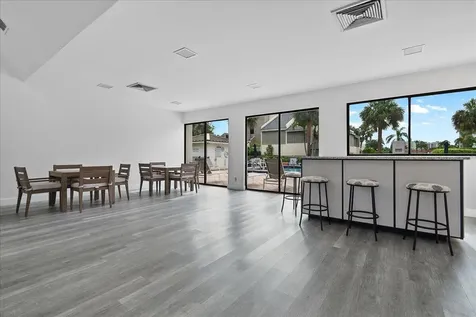 1605 S Us Highway 1 Jupiter FL 33477