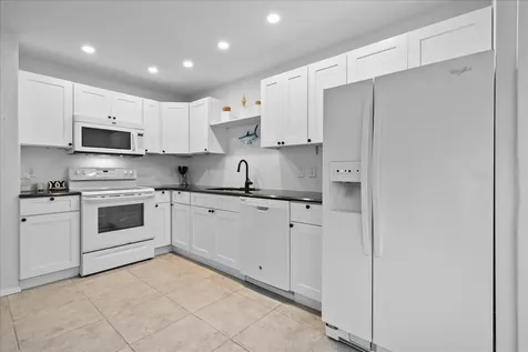 1605 S Us Highway 1 Jupiter FL 33477