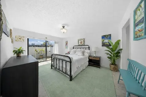 3206 S Lakeview Circle Fort Pierce FL 34949