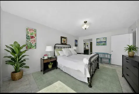 3206 S Lakeview Circle Fort Pierce FL 34949