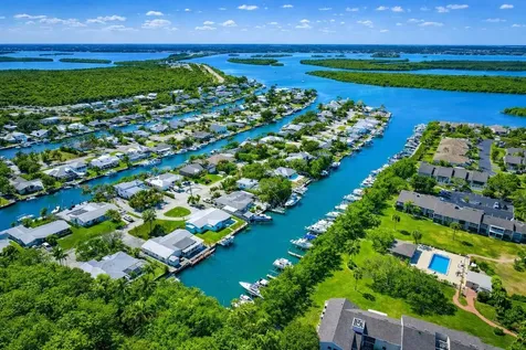 3206 S Lakeview Circle Fort Pierce FL 34949