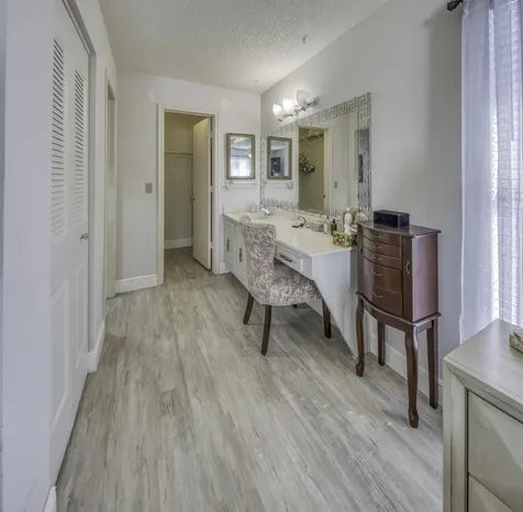 1720 Nw 20th Avenue Delray Beach FL 33445