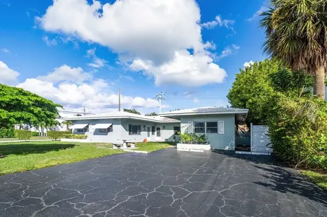 262 SE 9th Avenue Deerfield Beach FL 33441