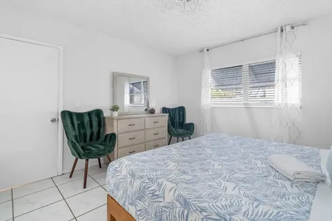 262 SE 9th Avenue Deerfield Beach FL 33441