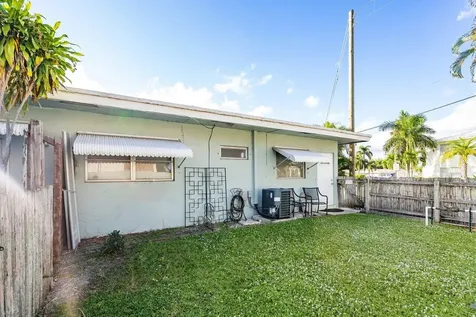 262 SE 9th Avenue Deerfield Beach FL 33441