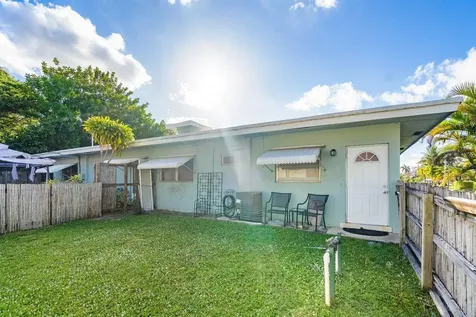 262 SE 9th Avenue Deerfield Beach FL 33441