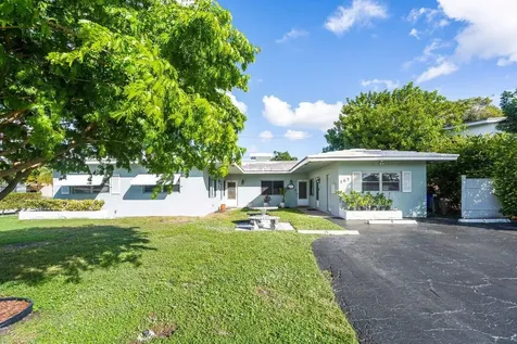 262 SE 9th Avenue Deerfield Beach FL 33441