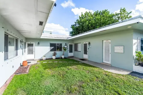 262 SE 9th Avenue Deerfield Beach FL 33441