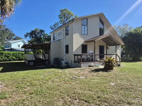 5516 Spruce Drive Fort Pierce FL 34982