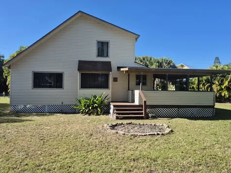 5516 Spruce Drive Fort Pierce FL 34982