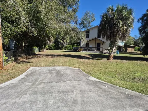 5516 Spruce Drive Fort Pierce FL 34982