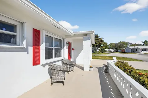 105 Sw 9th Street Boynton Beach FL 33426