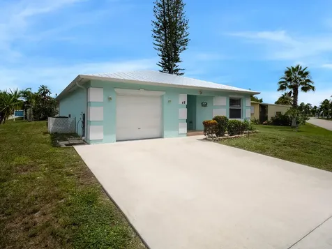 48 Mariposa Lane Port Saint Lucie FL 34952
