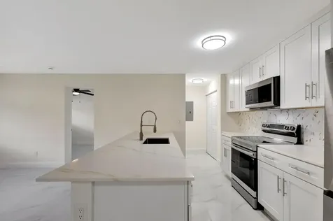 2016 Avenue Riviera Beach FL 33404