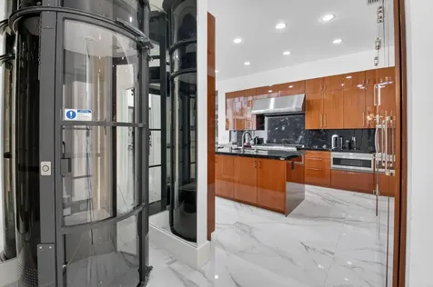 7000 Lions Head Lane Boca Raton FL 33496