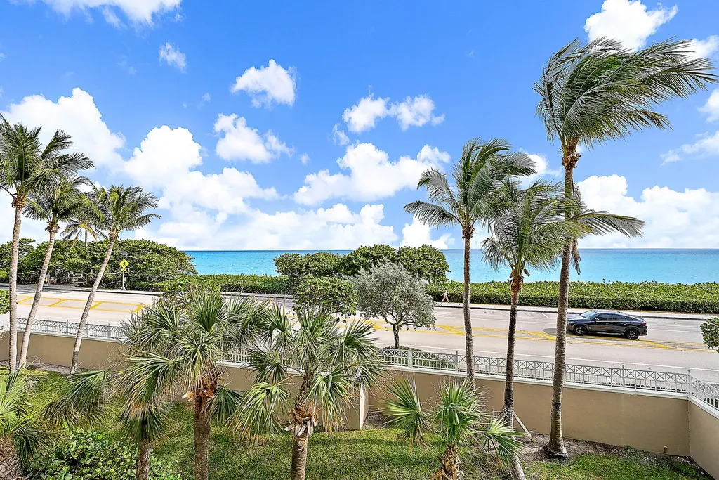 221 Ocean Grande Boulevard Jupiter FL 33477