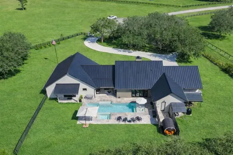 1955 Se 137th Way Okeechobee FL 34974