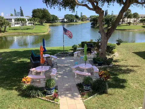 47 Berkshire B Crescent West Palm Beach FL 33417