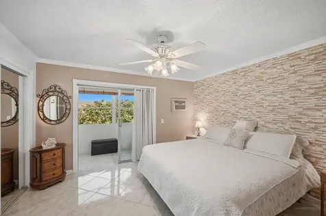 47 Berkshire B Crescent West Palm Beach FL 33417