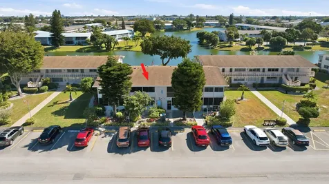 47 Berkshire B Crescent West Palm Beach FL 33417