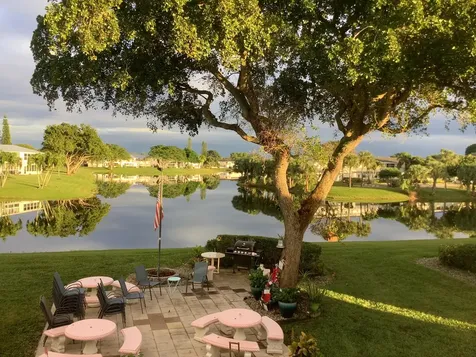 47 Berkshire B Crescent West Palm Beach FL 33417
