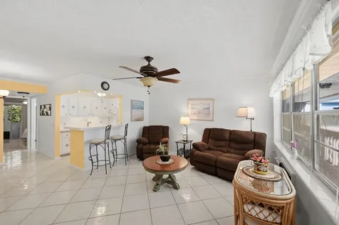 47 Berkshire B Crescent West Palm Beach FL 33417