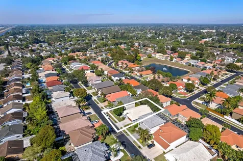 10217 Brookville Lane Boca Raton FL 33428