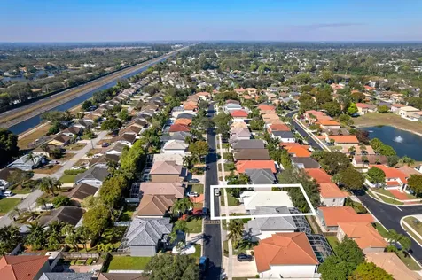 10217 Brookville Lane Boca Raton FL 33428