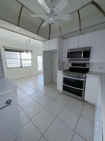 4108 Oakridge V Deerfield Beach FL 33442