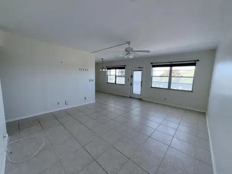 4108 Oakridge V Deerfield Beach FL 33442