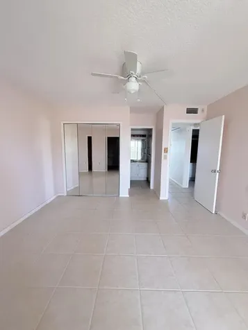 4108 Oakridge V Deerfield Beach FL 33442