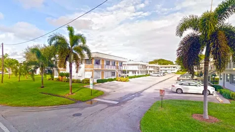 2920 Cynthia Lane Lake Worth Beach FL 33461