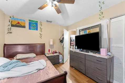5080 Cornell Walk Lake Worth FL 33463