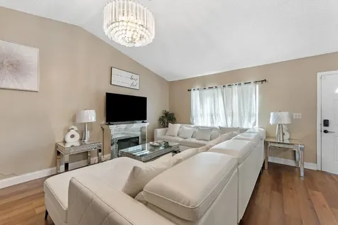 5080 Cornell Walk Lake Worth FL 33463
