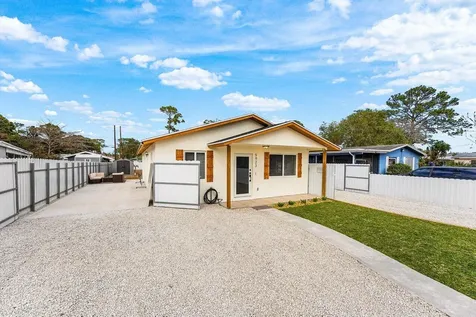 5923 Mango Road West Palm Beach FL 33413
